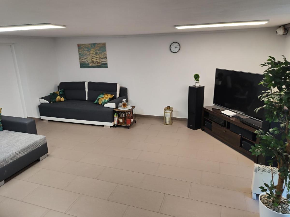 Apartamento Mieszkanie Rampa *